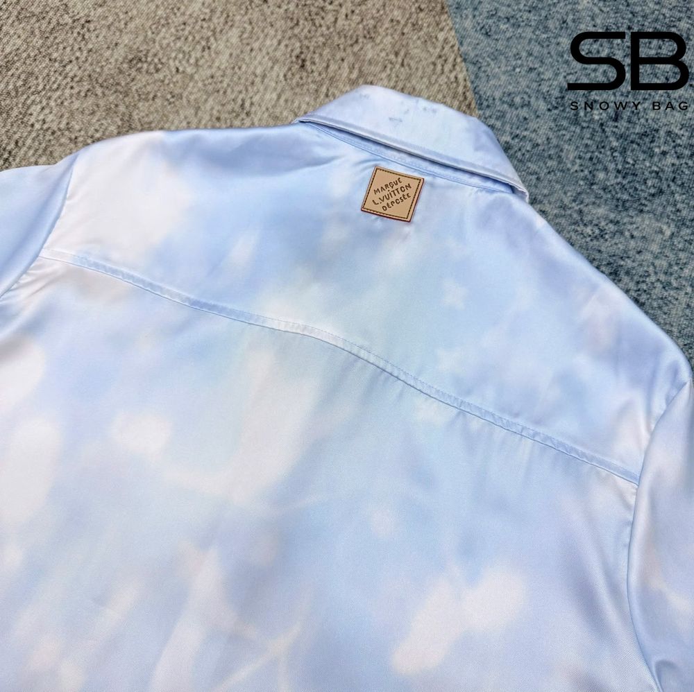Áo sơ mi LV Printed Short-Sleeved Shirt Arctic Ice Xanh Dương, phong cách thời trang cao cấp