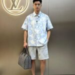 Áo sơ mi LV Printed Short-Sleeved Shirt Arctic Ice Xanh Dương, thiết kế độc đáo