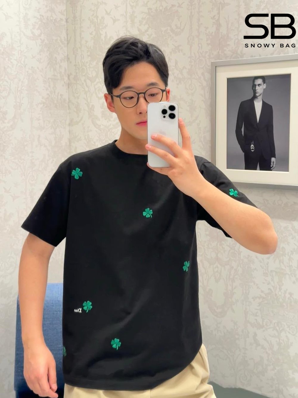 Áo thun Dior Clover Embroidery Relaxed Fit Black Cotton Jersey Đen chi tiết 4
