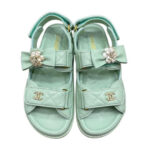 Dép CN Dad Sandal Camellia Ribbon Mint Green Lambskin màu xanh mint sang trọng