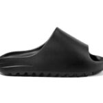 Dép Yeezy Slides Đen Trơn