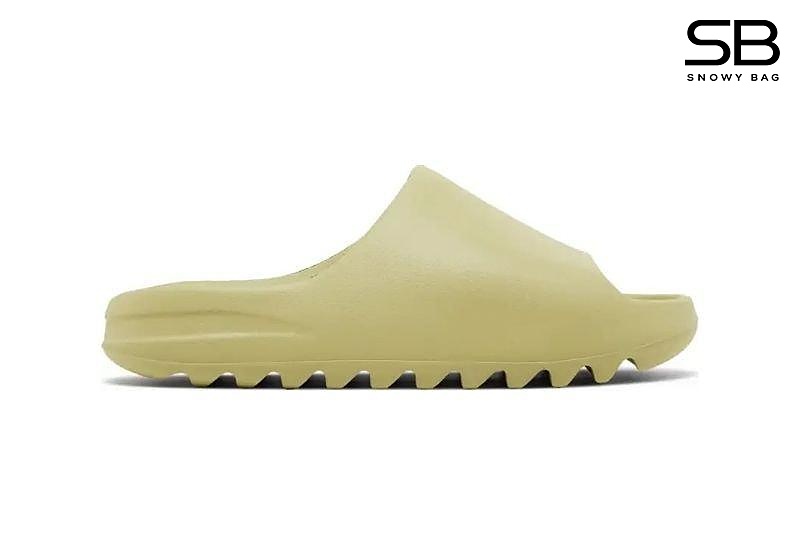 Dép Yeezy Slides Resin - Nhựa Xanh sang trọng và thời thượng
