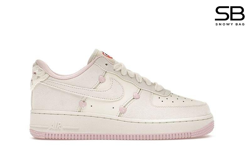 Giày Air Force 1 07 LX Valentine Day 2025 Pink Heart Xám Trắng Hồng đẹp mắt