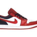 Giày Air Jordan 1 Low Bulls Đen Đỏ phong cách thể thao
