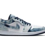 Giày Air Jordan 1 Low Washed Denim Xanh Loang với thiết kế thời thượng