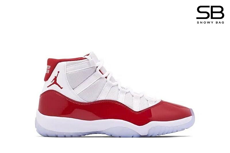 Giày Air Jordan 11 Retro Cherry Trắng Đỏ, thiết kế thể thao nổi bật