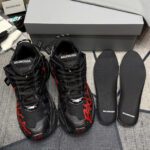 Giày Balenciaga Runner Graffiti Black Red Đen Đỏ với thiết kế độc đáo
