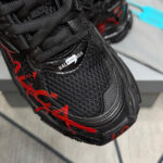 Giày Balenciaga Runner Graffiti Black Red Đen Đỏ với thiết kế ấn tượng