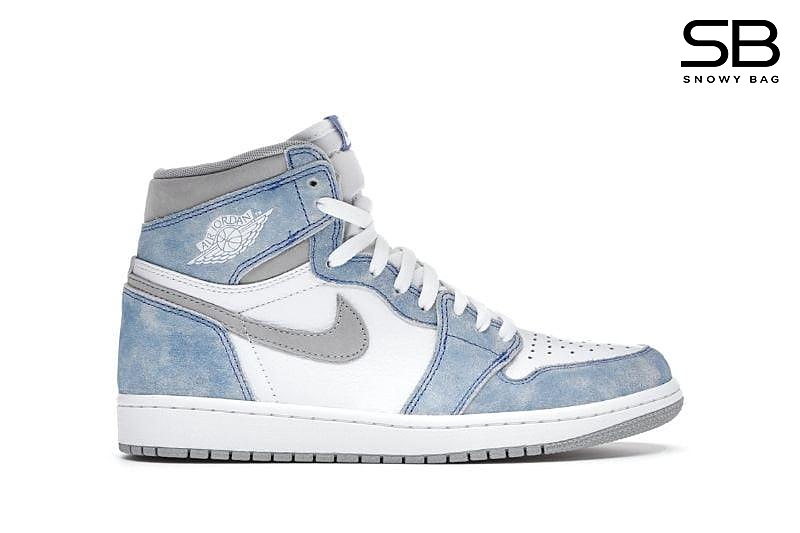 Giày Jordan 1 High OG Hyper Royal Xanh Nhạt sang trọng và thời thượng