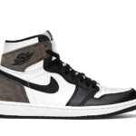 Giày Jordan 1 Retro High Dark Mocha Đen Nâu với thiết kế đẳng cấp