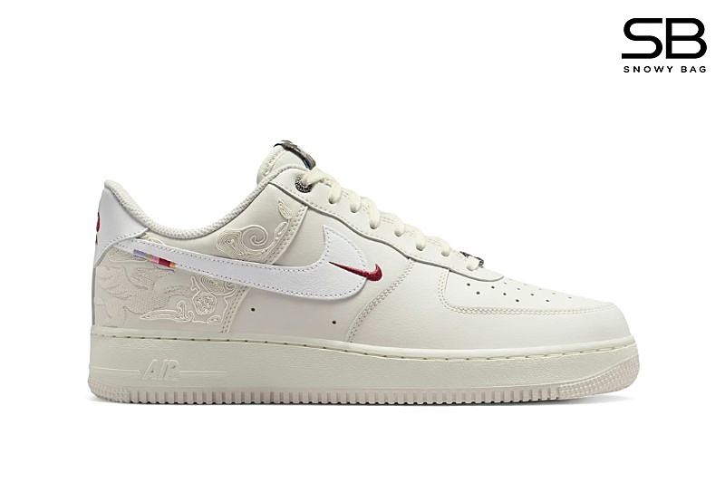 Giày Nike Air Force 1 Low Year Of The Horse Trắng Kem, thiết kế tinh tế
