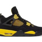 Giày Nike Air Jordan 4 Retro Thunder 2023 với thiết kế nổi bật