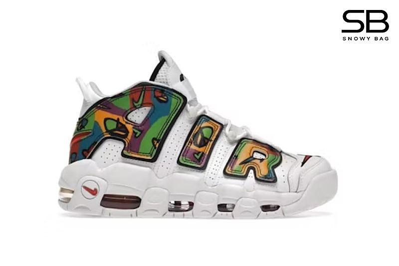 Giày Nike Air More Uptempo Peace, Love, Swoosh với thiết kế độc đáo