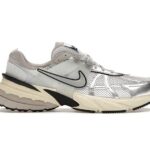 Giày Nike V2K Run Summit White Metallic Silver Bạc Đen sang trọng và thời thượng