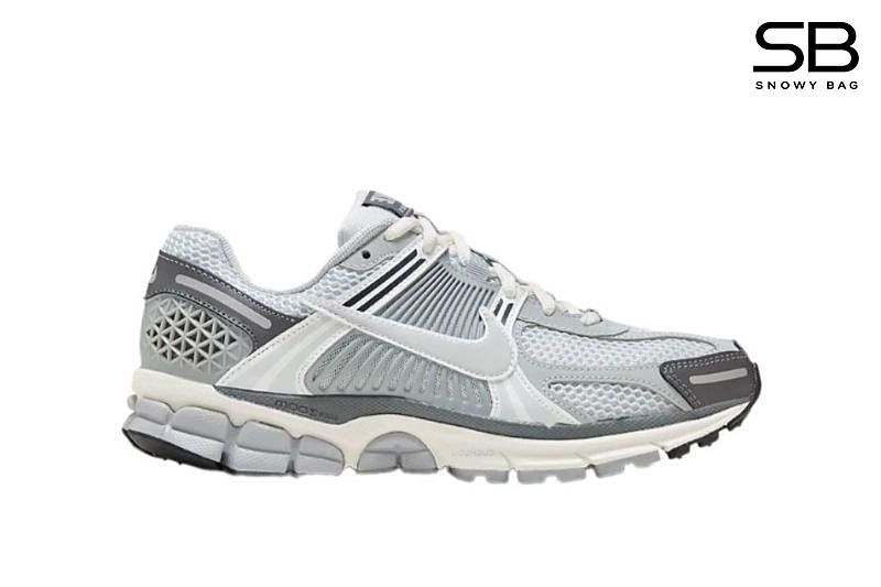 Giày Nike Vomero 5 Platinum White Grey Silver Trắng Xám Bạc sang trọng