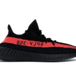 Giày Yeezy 350 V2 Core Black Red Đen Đỏ với thiết kế ấn tượng