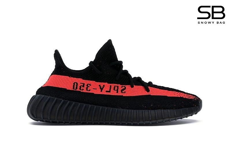 Giày Yeezy 350 V2 Core Black Red Đen Đỏ với thiết kế ấn tượng