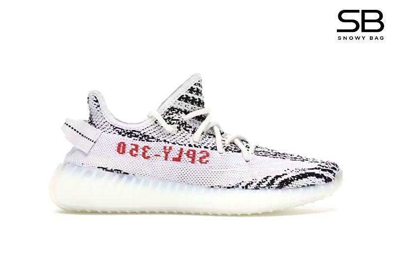 Giày Yeezy 350 V2 Zebra Ngựa Vằn với thiết kế độc đáo và phong cách