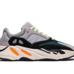 Giày Yeezy 700 Wave Runner Solid Grey đẹp và phong cách