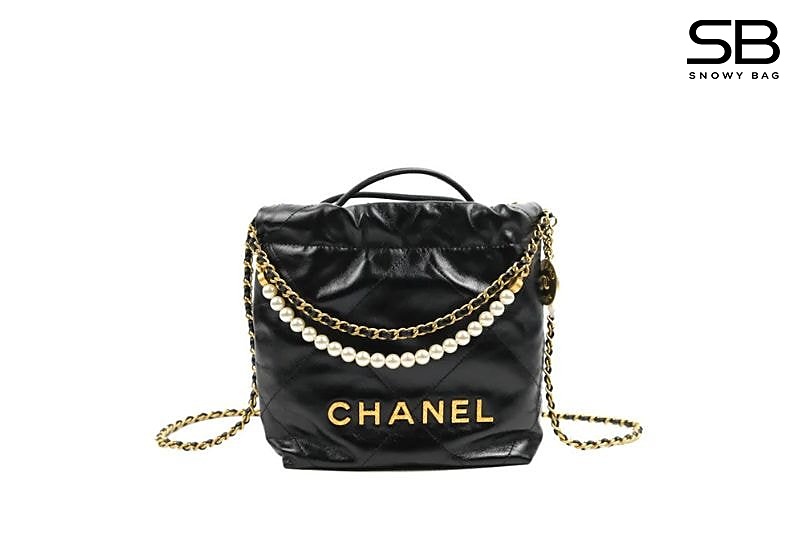 Túi Chanel 22 Mini Handbag Black Crumpled Calfskin Pearl Chain GHW 20CM sang trọng