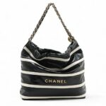 Túi Chanel 22 Shopping Bag Small Black White Size 35 Đen Trắng sang trọng