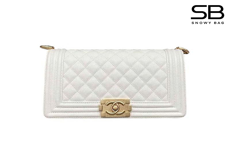 Túi Chanel Le Boy Medium White Caviar GHW 25CM Màu Trắng sang trọng