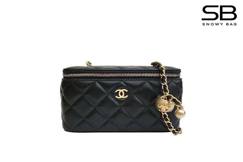 Túi Chanel Vanity Pearl Crush Black Lambskin 17CM Màu Đen sang trọng