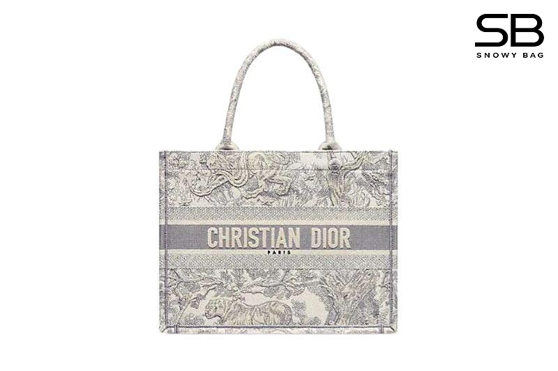 Túi Dior Book Tote Medium Gray Tiger Màu Xám sang trọng và tinh tế