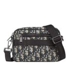 Túi Dior Mini Safari Bag với dây đeo màu be và đen Oblique Jacquard