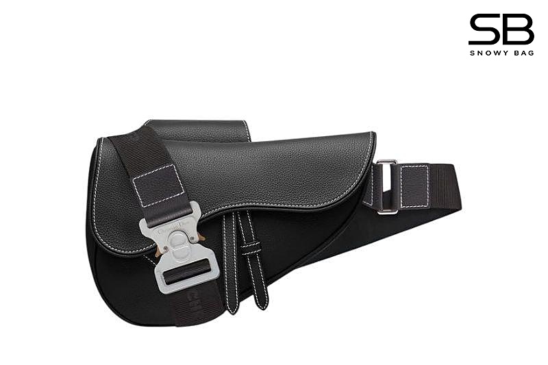 Túi Dior Saddle Bag Đen Calfskin 26CM sang trọng và thời thượng