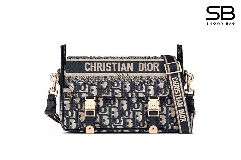 Túi Dior Small Diorcamp Bag Blue D Oblique sang trọng và thời thượng