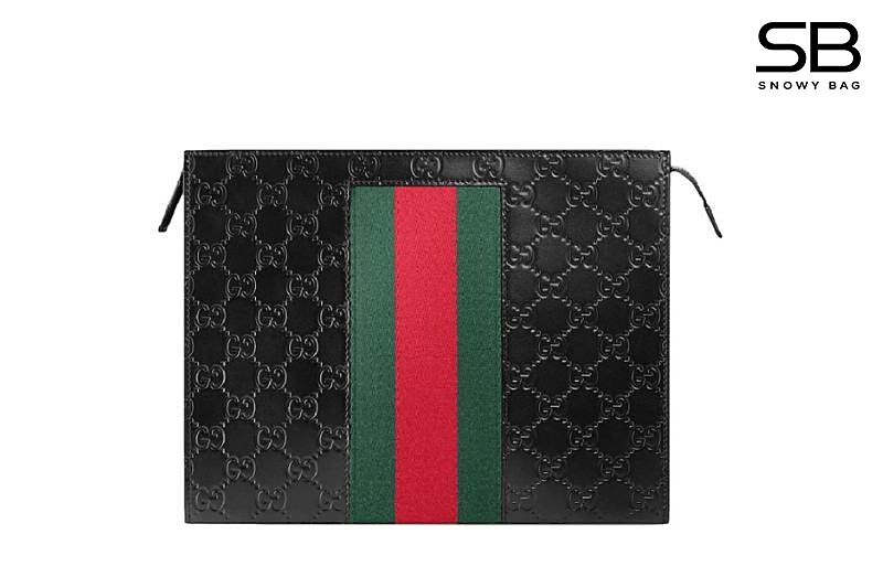 Túi Gucci GG Signature Web Pouch với thiết kế sang trọng