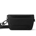 Túi LV Pilot Aerogram Wearable Wallet Black màu đen sang trọng