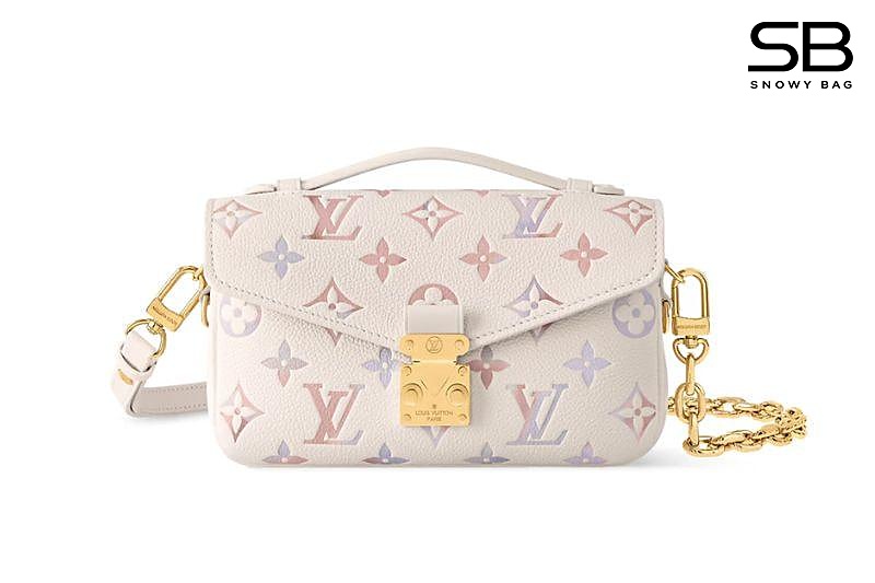 Túi LV Pochette Métis East West Monogram Empreinte M25682 Dream Cream màu kem sang trọng