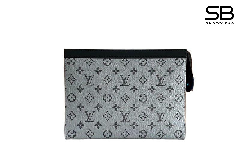 Túi LV Pochette Voyage MM Monogram Eclipse Reverse Màu Bạc sang trọng