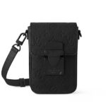 Túi LV S-Lock Vertical Black Taurillon M81524 Đen Sale đẹp mắt