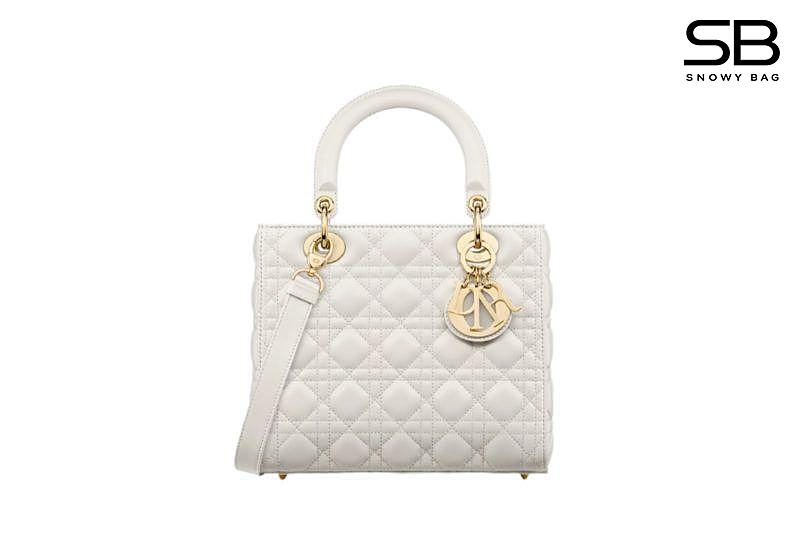 Túi Medium Lady Dior Latte Lambskin GHW Size 24 Màu Kem sang trọng