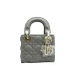 Túi Micro Lady Dior Grey Lambskin GHW màu xám sang trọng