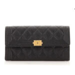Ví Chanel Boy Small Flap Wallet Black Caviar GHW Đen Khóa Vàng sang trọng