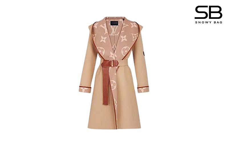 Áo Khoác LV Double Face Hooded Wrap Coat Giant Monogram Màu Nâu Camel sang trọng