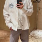 Áo Sơ Mi LV Long-Sleeved Signature Shirt White LVM Since 1854 với logo tinh tế
