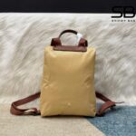 Ba Lô Longchamp Le Pliage Original M Backpack Fawn góc nghiêng chi tiết