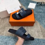 Dép Hermes Jackson Sandal Marine Blue Epsom SHW với logo tinh tế