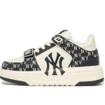 Giày MLB Chunky Liner Mid Monogram NY Đen phong cách thời trang