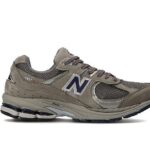 Giày New Balance 2002R OG Light Grey kiểu dáng thể thao sang trọng