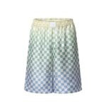 Quần Short LV Damier Gradient Printed Silk 1AGTNA sang trọng và đẳng cấp
