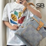 Áo Thun LV Printed Short-Sleeved Cotton T-Shirt White Seashells Trắng thời trang cao cấp