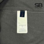 Áo Thun LV Spring 27 T-shirt Grey Miroir Monogram Màu Xám với thiết kế độc đáo