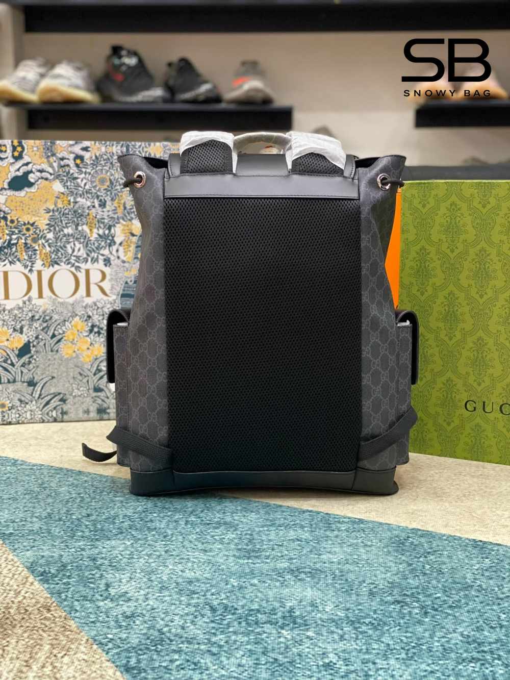 Ba Lô Gucci GG Backpack Black Đen 42CM với thiết kế tinh tế