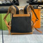 Ba Lô Gucci x Disney Mini GG Supreme Mickey Mouse Backpack Nâu với thiết kế độc đáo
